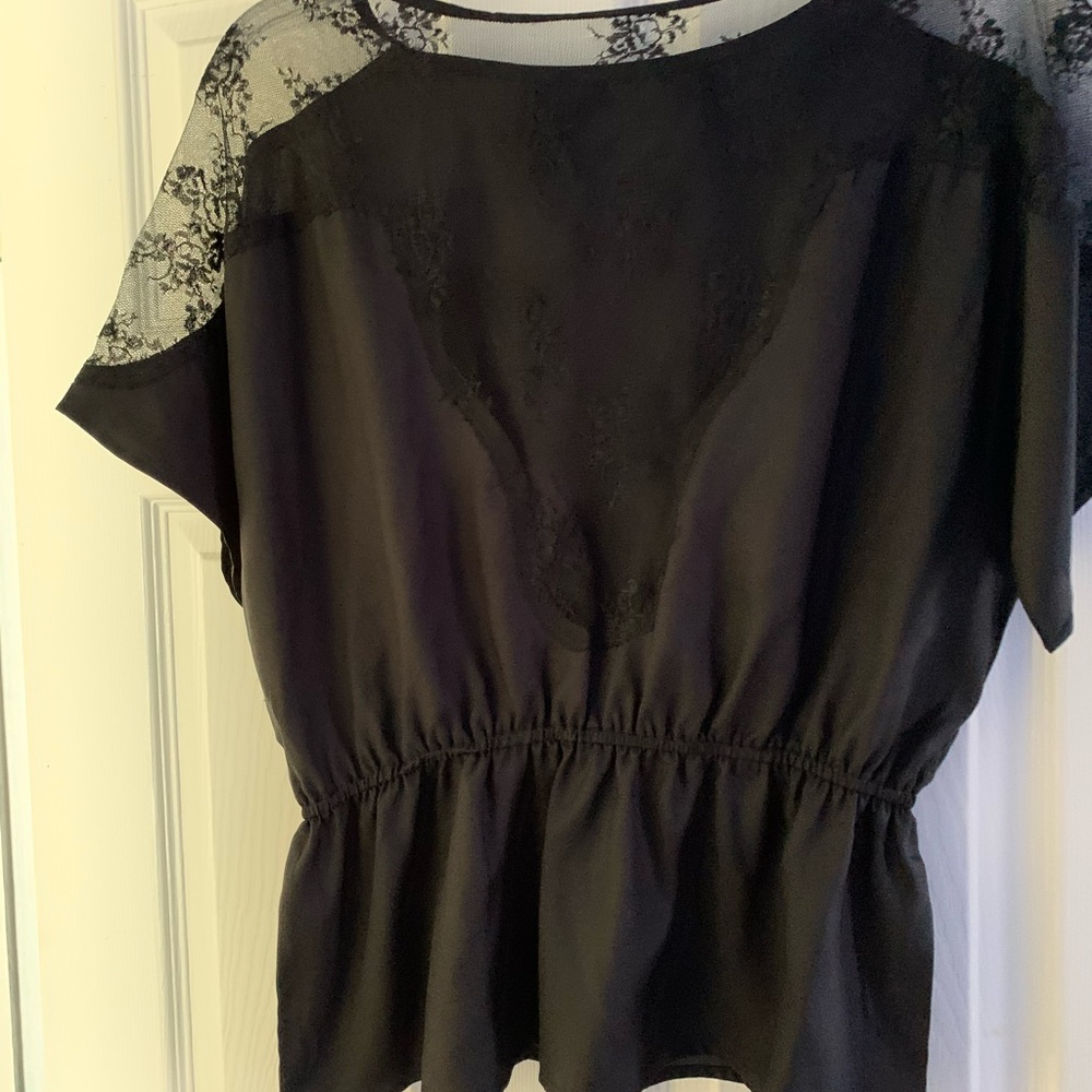 Short sleeve shirt